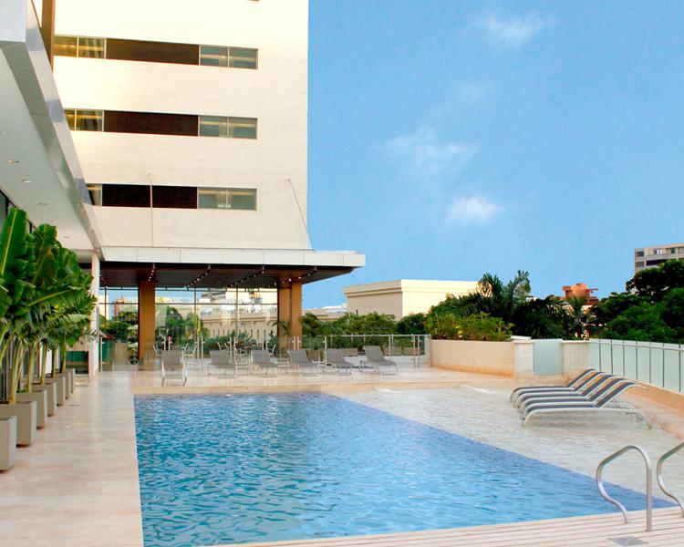 PISCINA Hotel ESTELAR En Alto Prado Barranquilla
